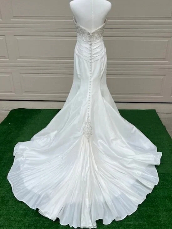NWT Exclusive Bridal Ivory Taffeta Strapless Gown – Size 8 - Picture 7 of 16